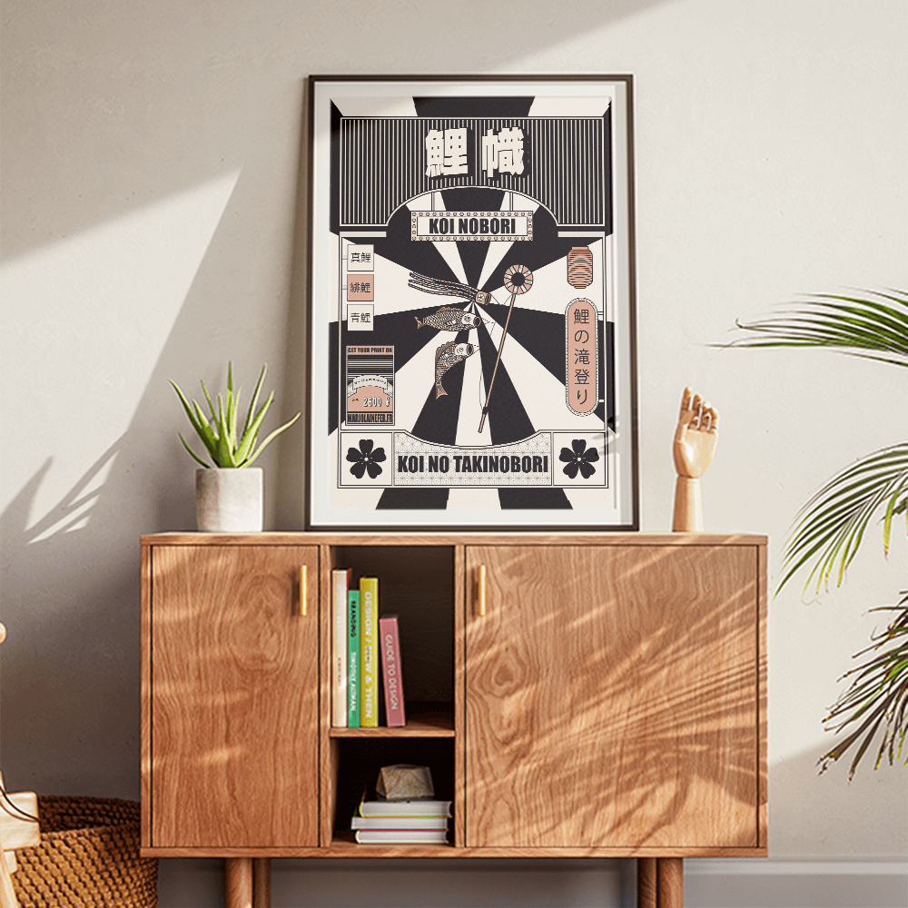 affiche koi nobori en édition limitée dans un cadre sur une commode