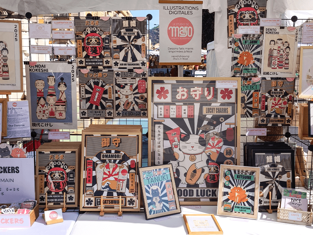 photo de mon stand sur les marchés de créateurs à Nice - plusieurs affiches retro japonais